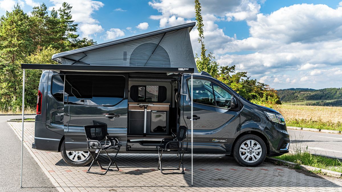 Renault Trafic dostal plnohodnotnou obytnou vestavbu